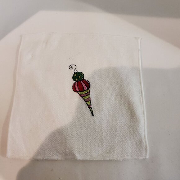 Christmas Embroidery Kitchen Square Towels White NEW - Set Of 4 - Picture 7 of 14